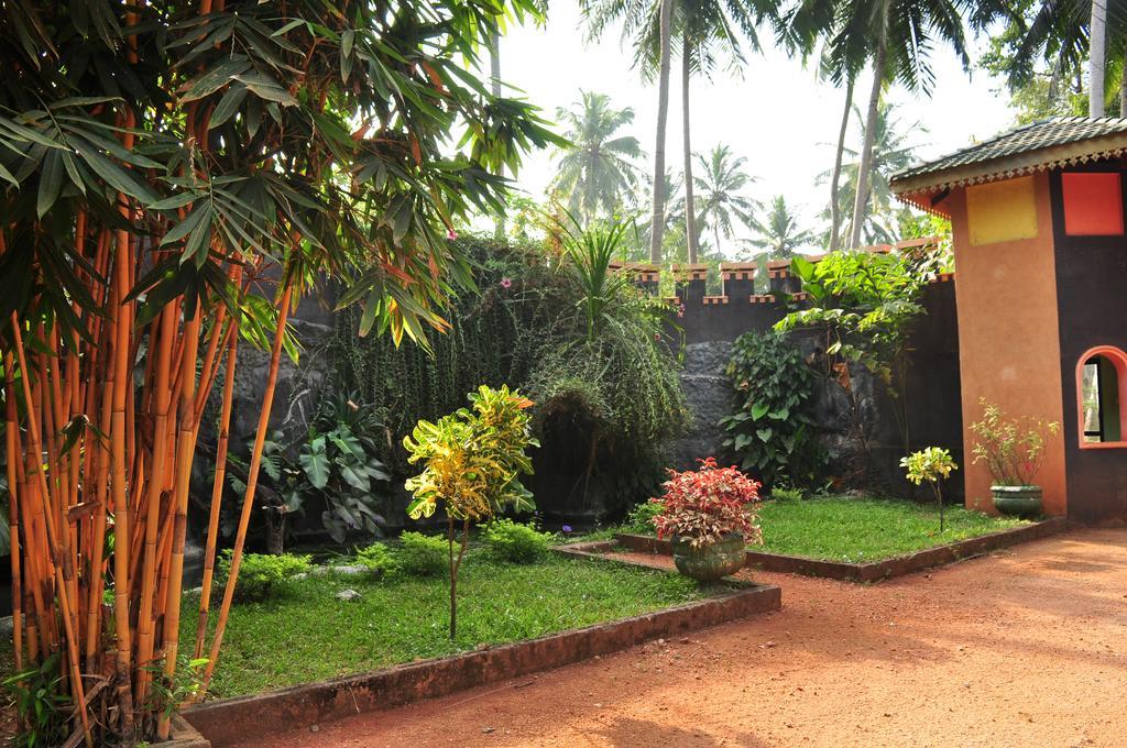 Soba Lanka Holiday Resort Melsiripura Экстерьер фото