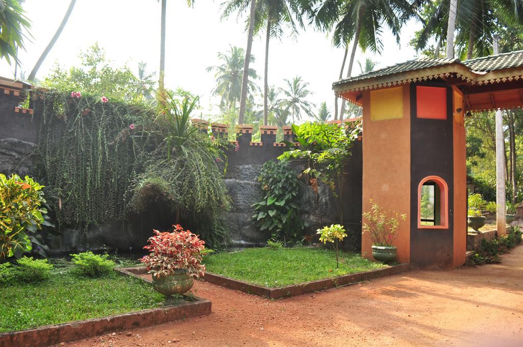 Soba Lanka Holiday Resort Melsiripura Экстерьер фото