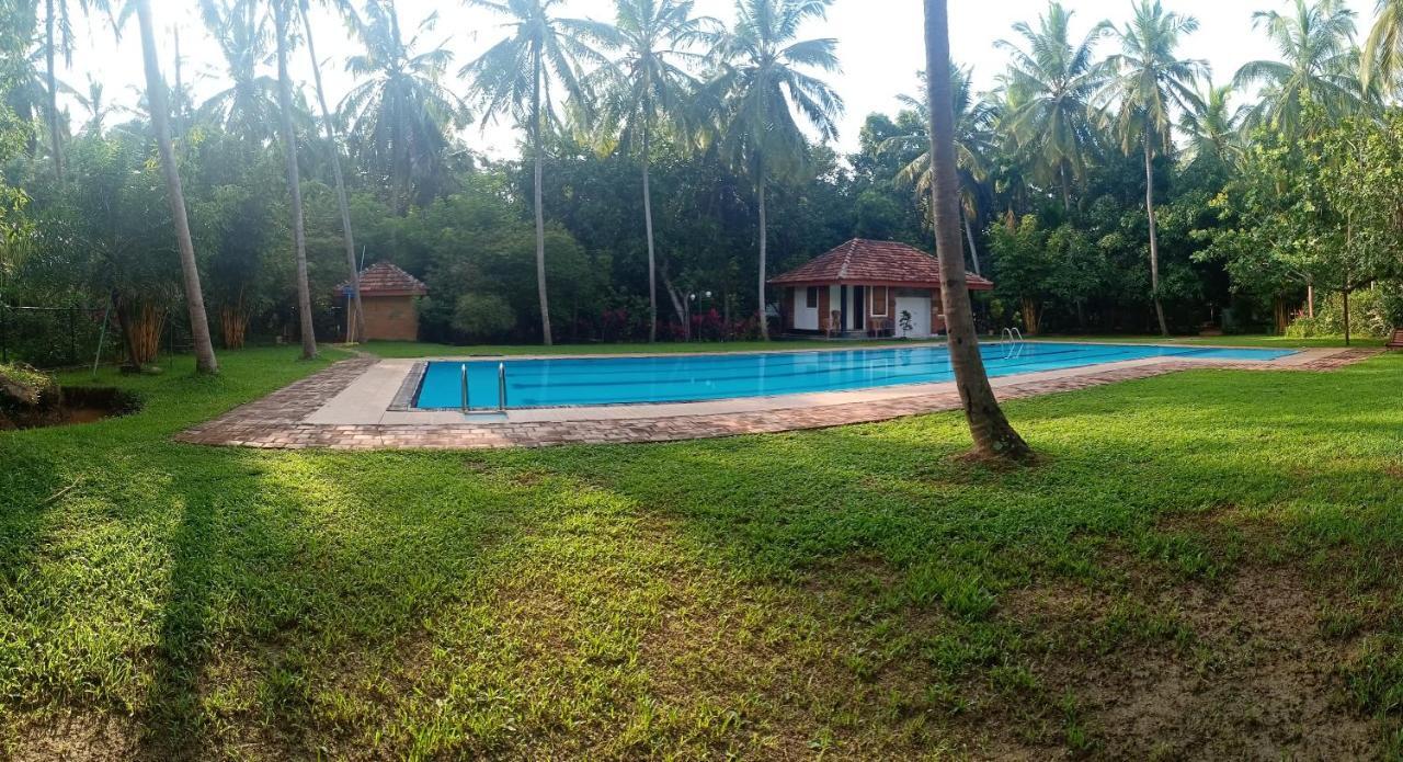 Soba Lanka Holiday Resort Melsiripura Экстерьер фото