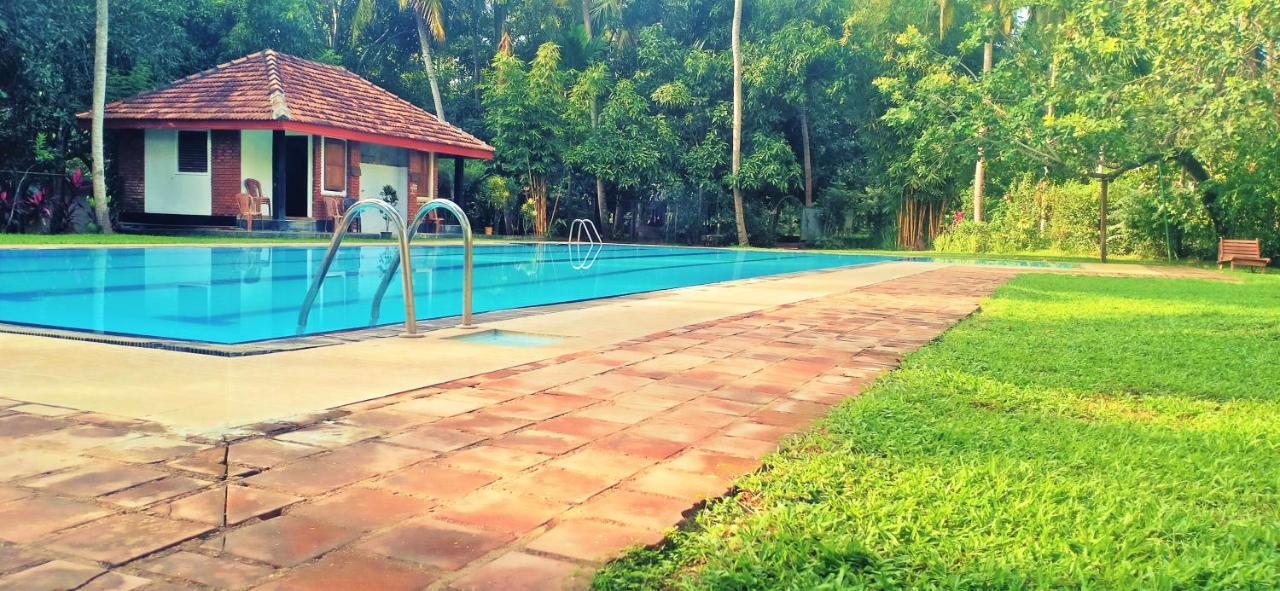 Soba Lanka Holiday Resort Melsiripura Экстерьер фото